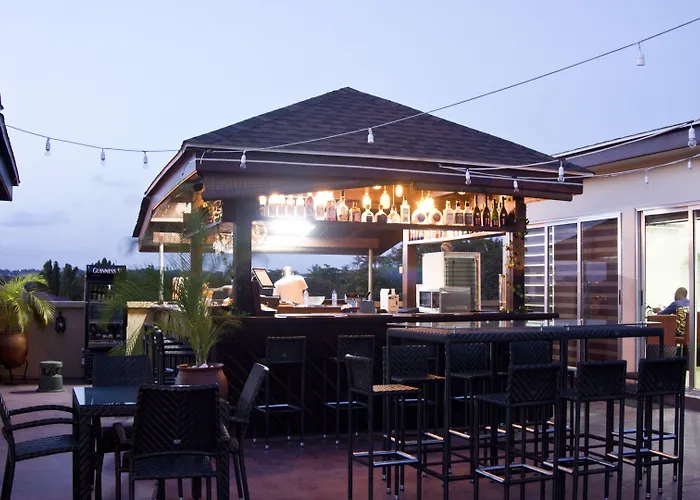 Tropical Enclave Hotel